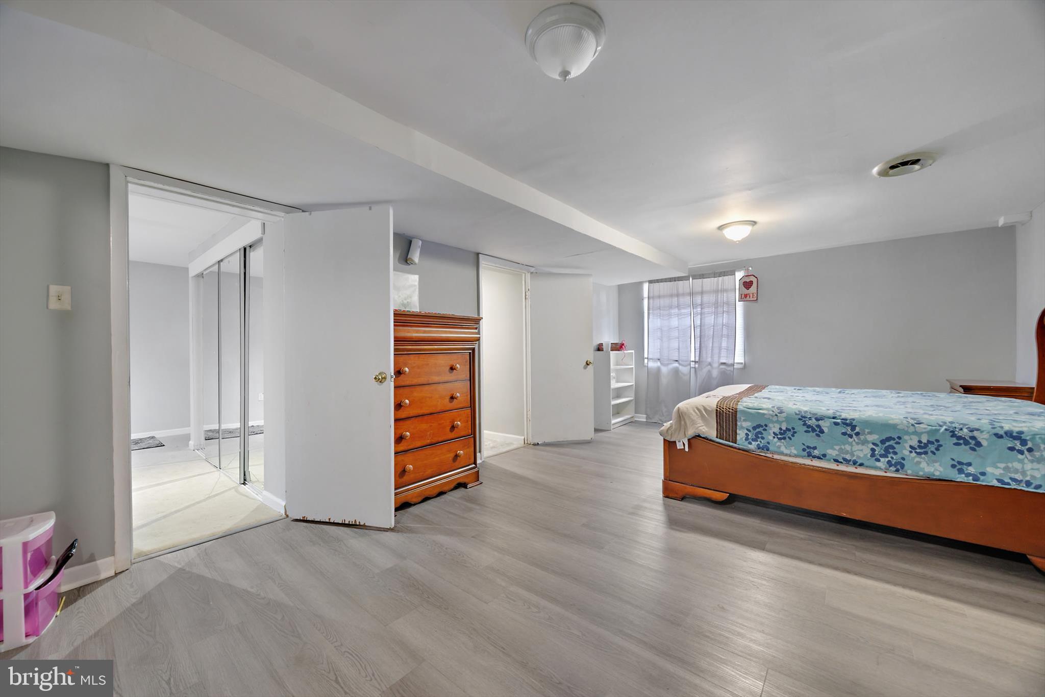 GLASSMANOR - Residential