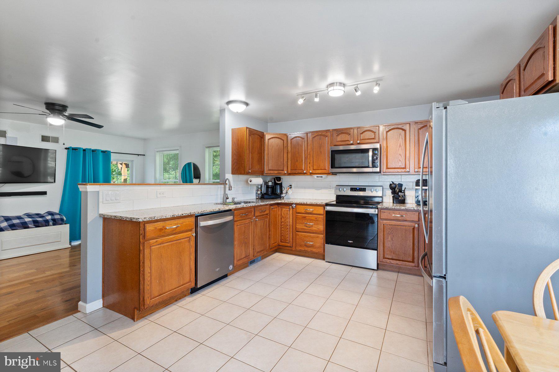 NORTH HOPEWELL TWP - Residential