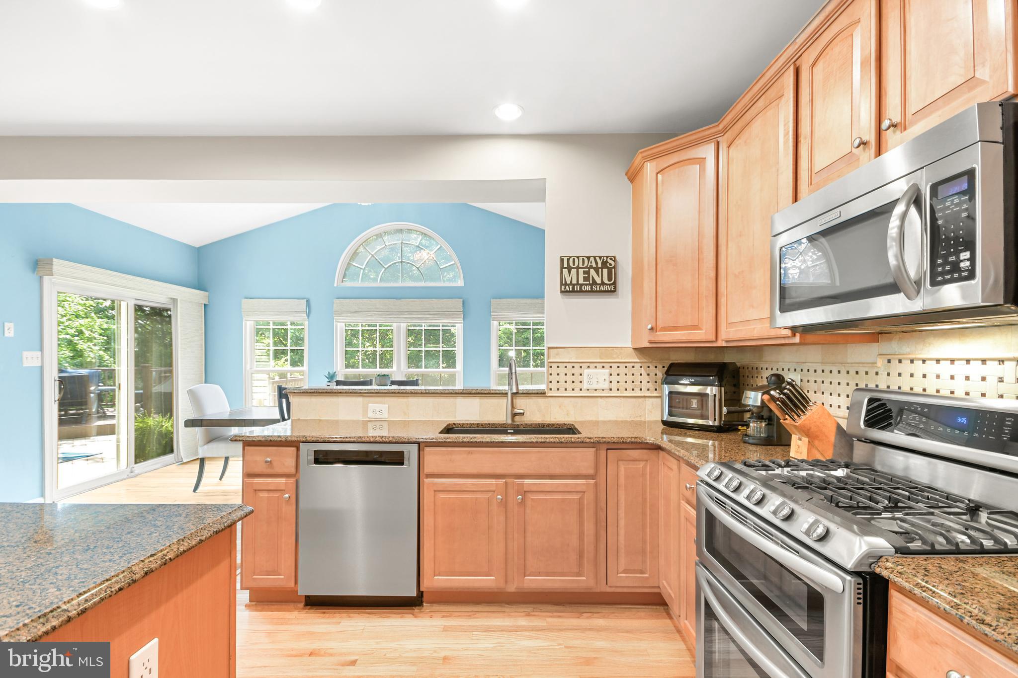 GALYN MANOR - Residential