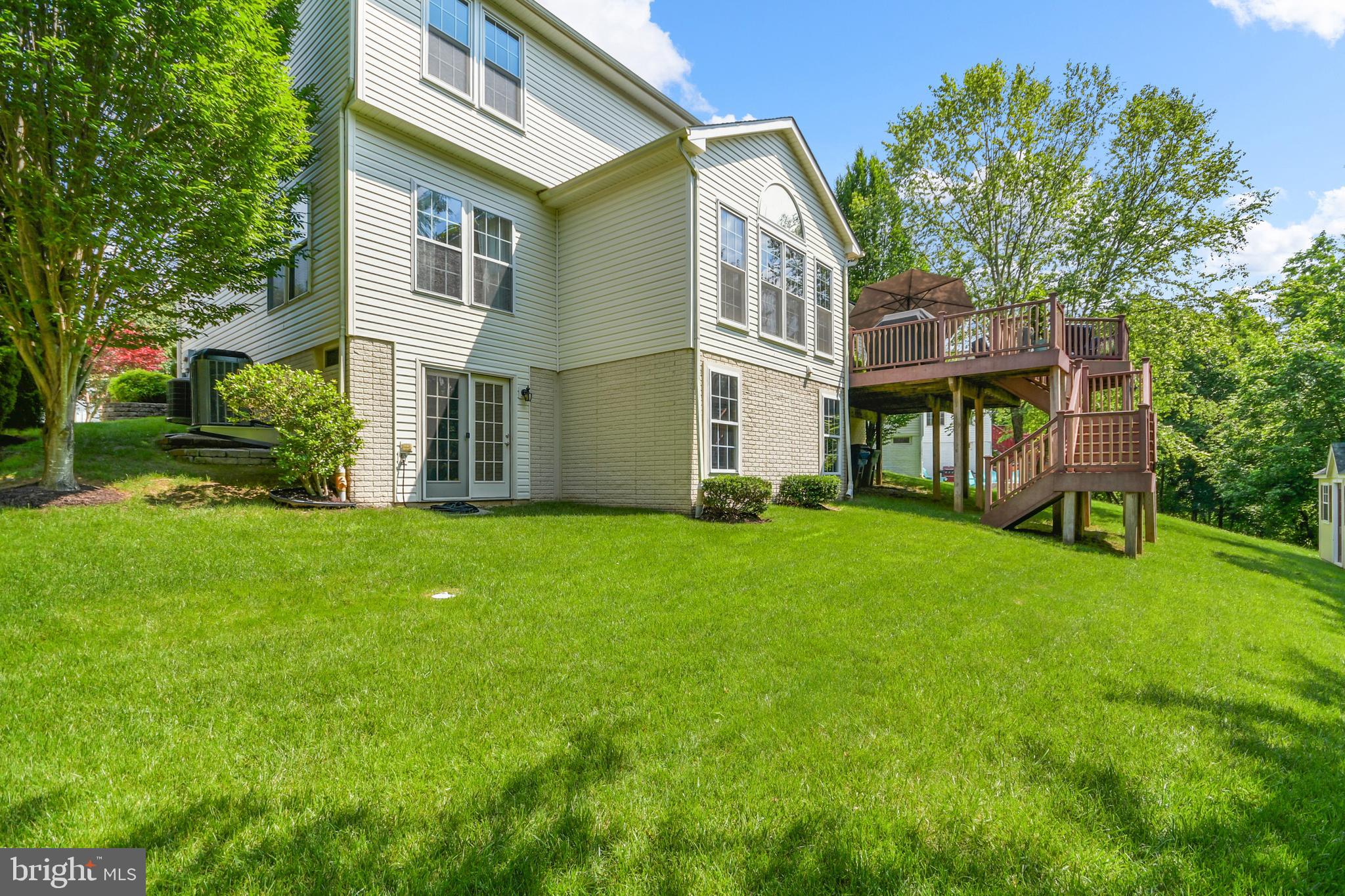 GALYN MANOR - Residential