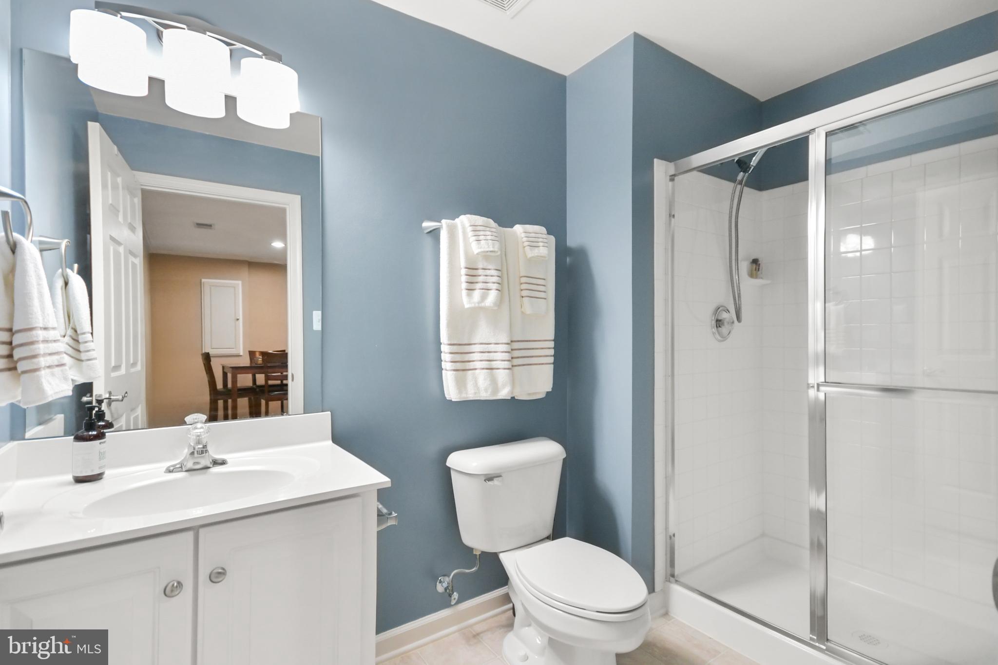 GALYN MANOR - Residential