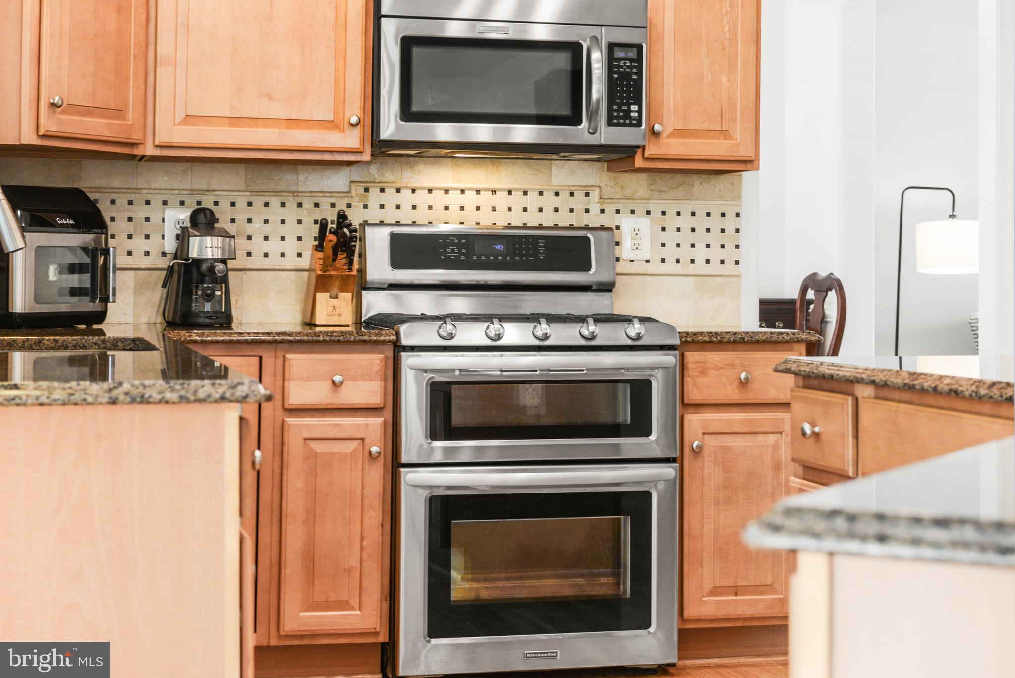 GALYN MANOR - Residential