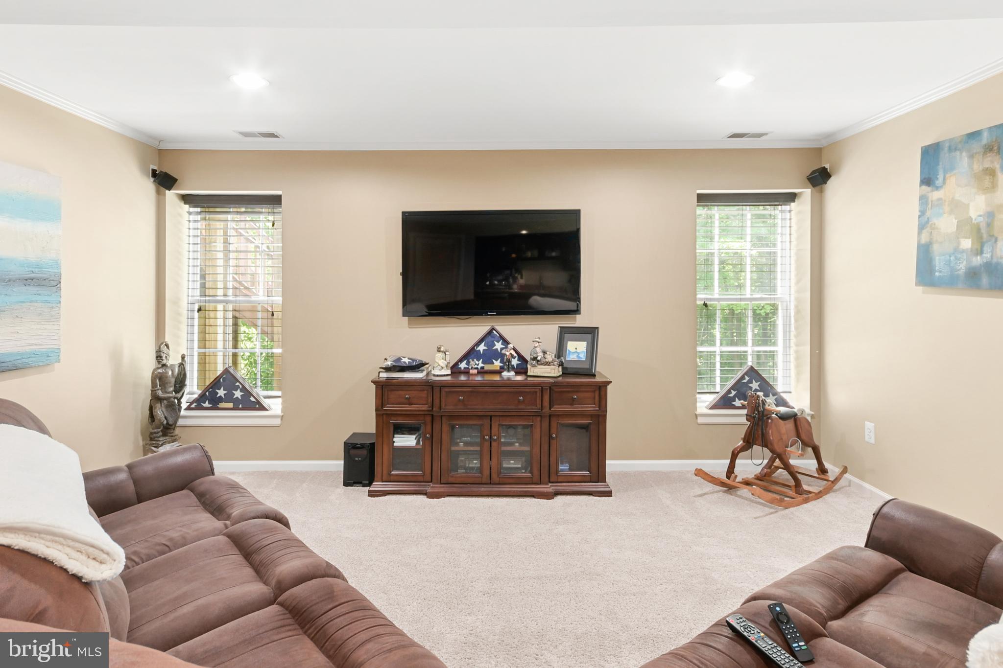 GALYN MANOR - Residential