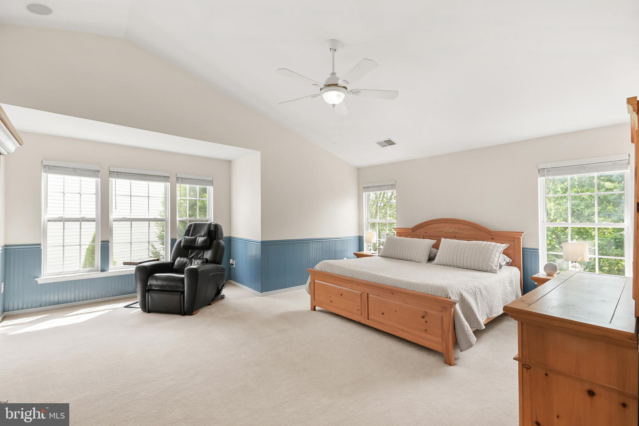 GALYN MANOR - Residential