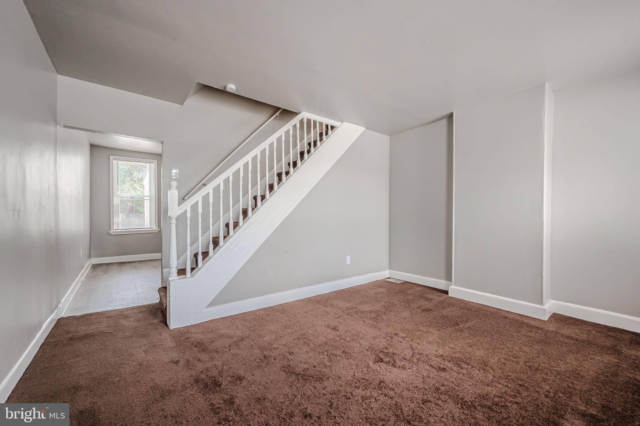 338 S CLAYMONT STREET