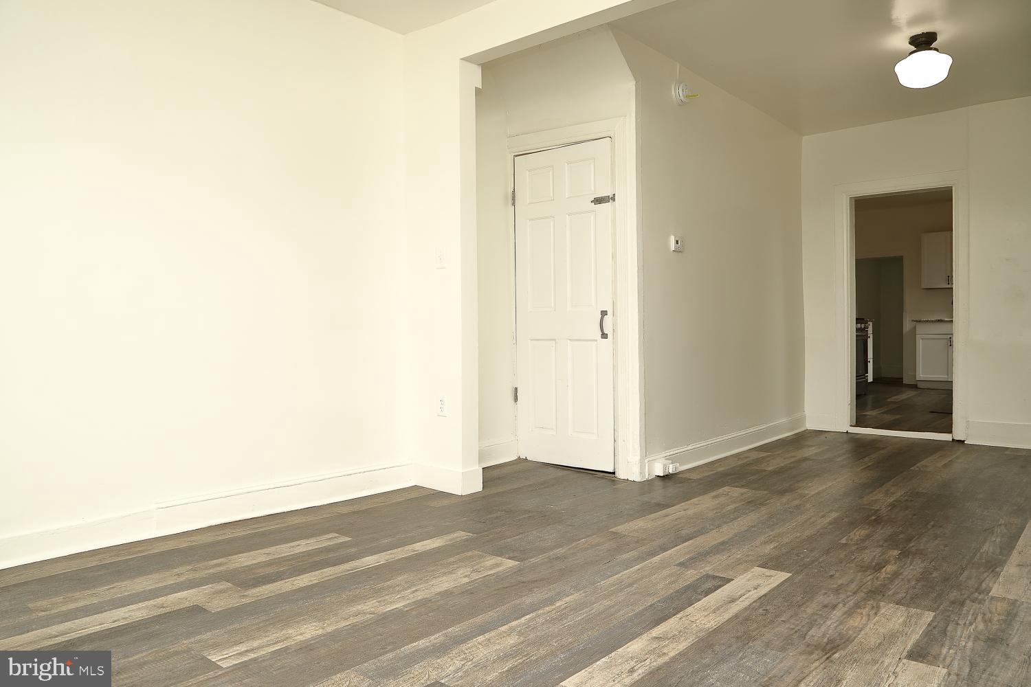 LANCASTER - Residential