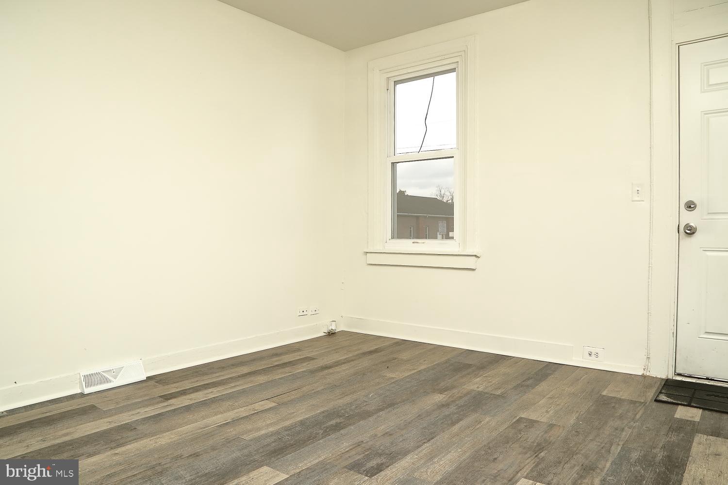 LANCASTER - Residential