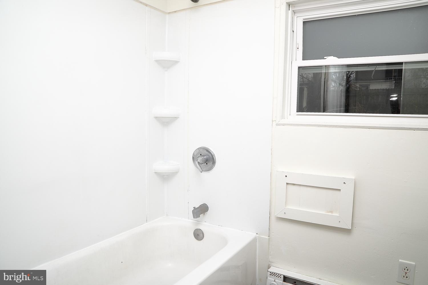 LANCASTER - Residential