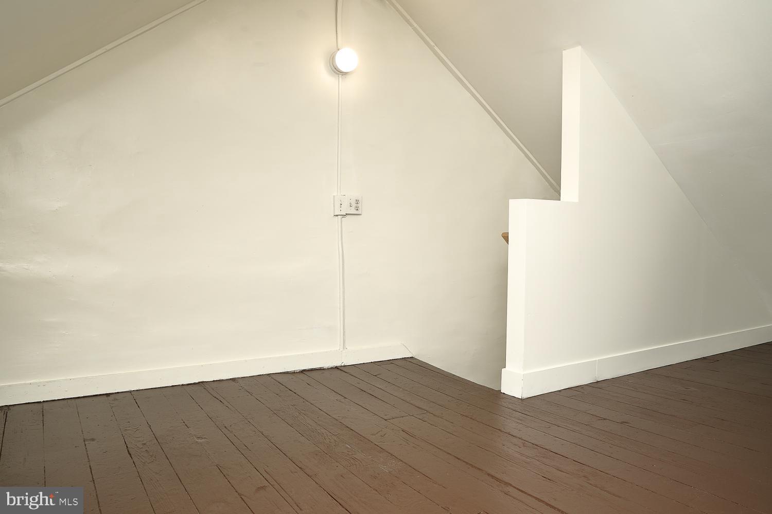 LANCASTER - Residential