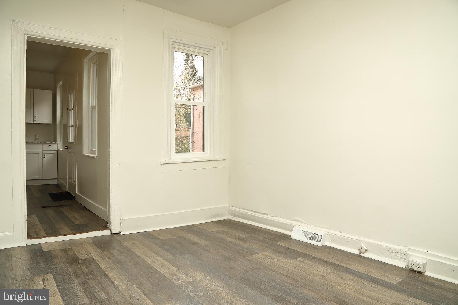 LANCASTER - Residential