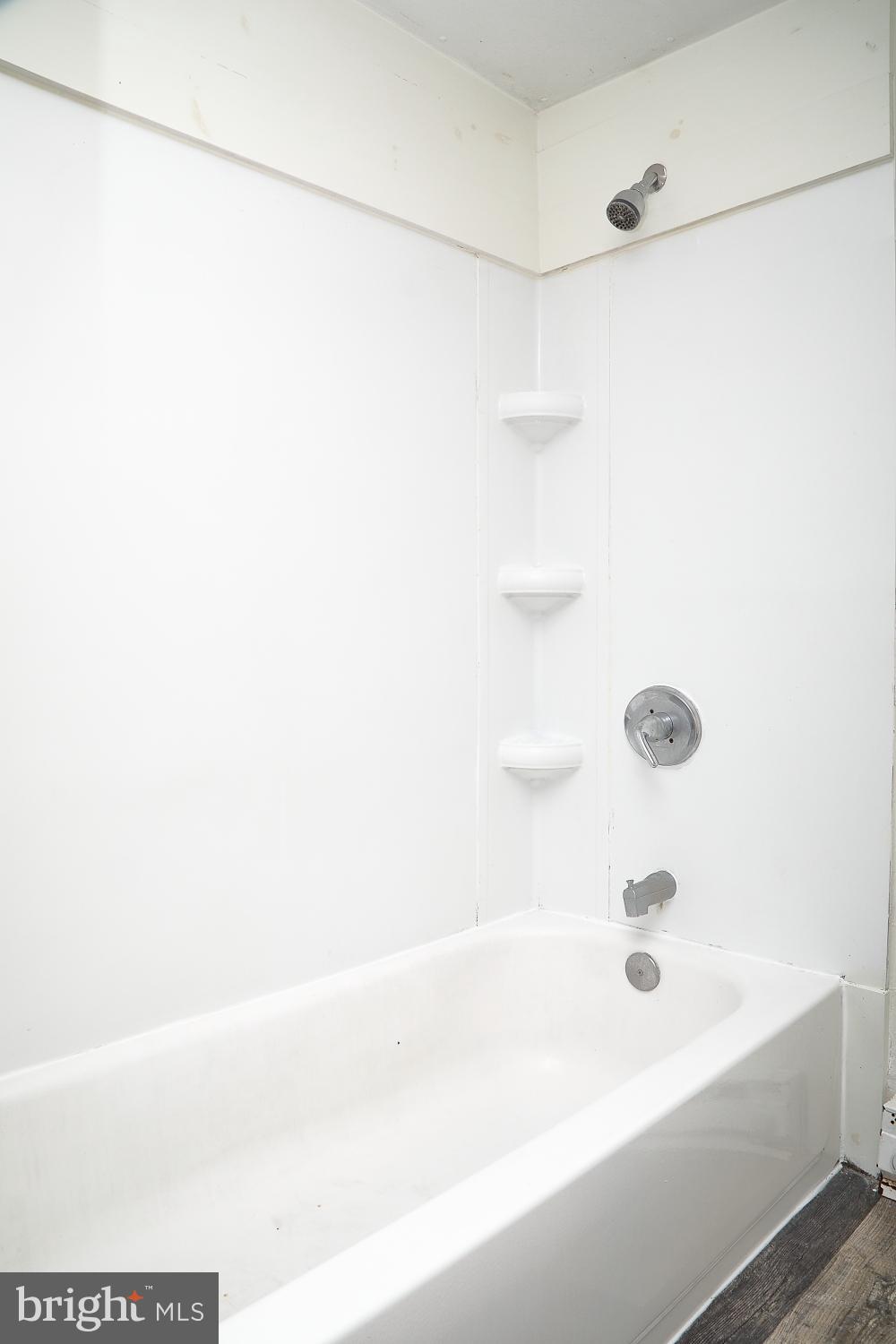 LANCASTER - Residential