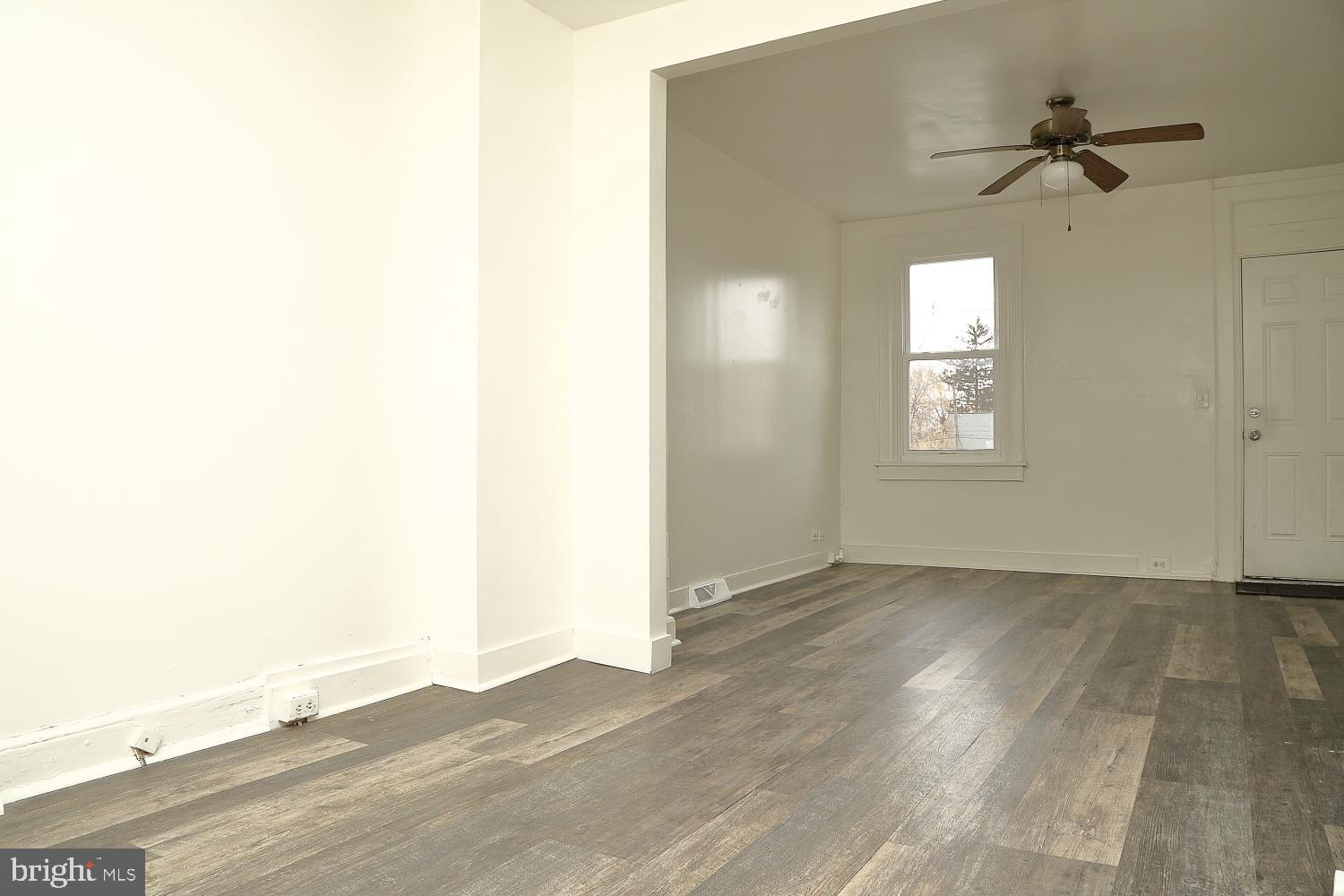 LANCASTER - Residential