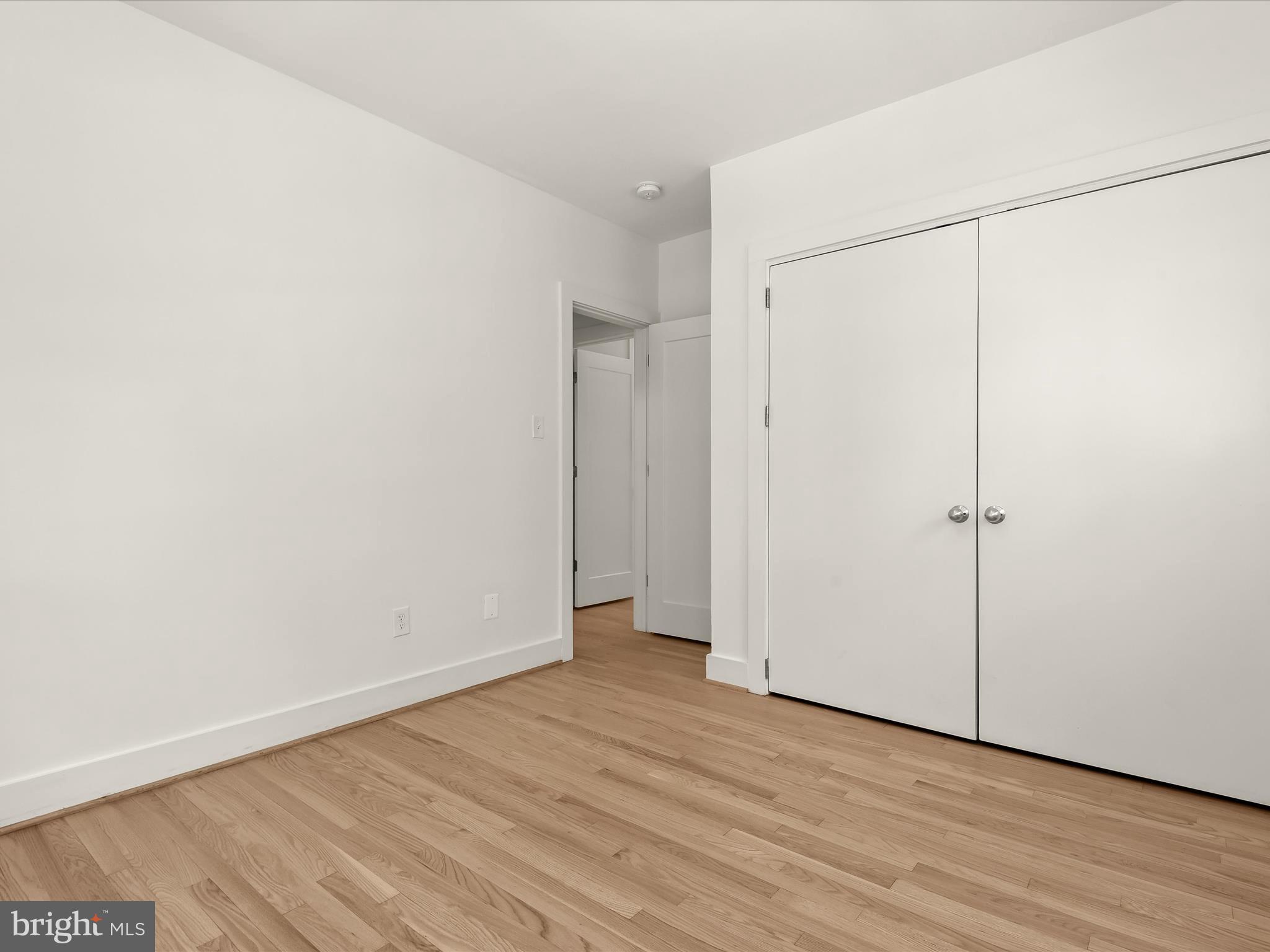 CLARENDON - Residential