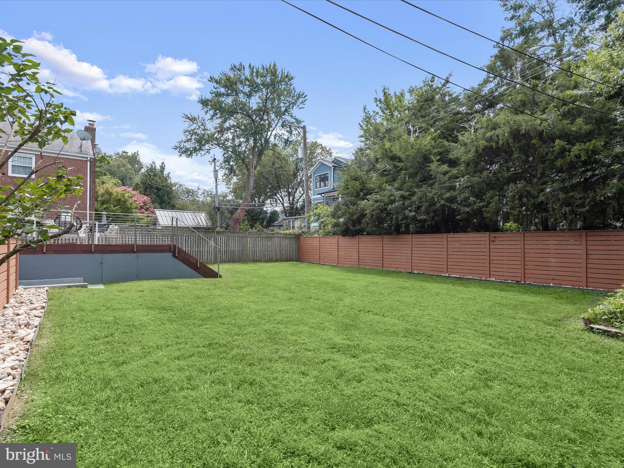 CLARENDON - Residential