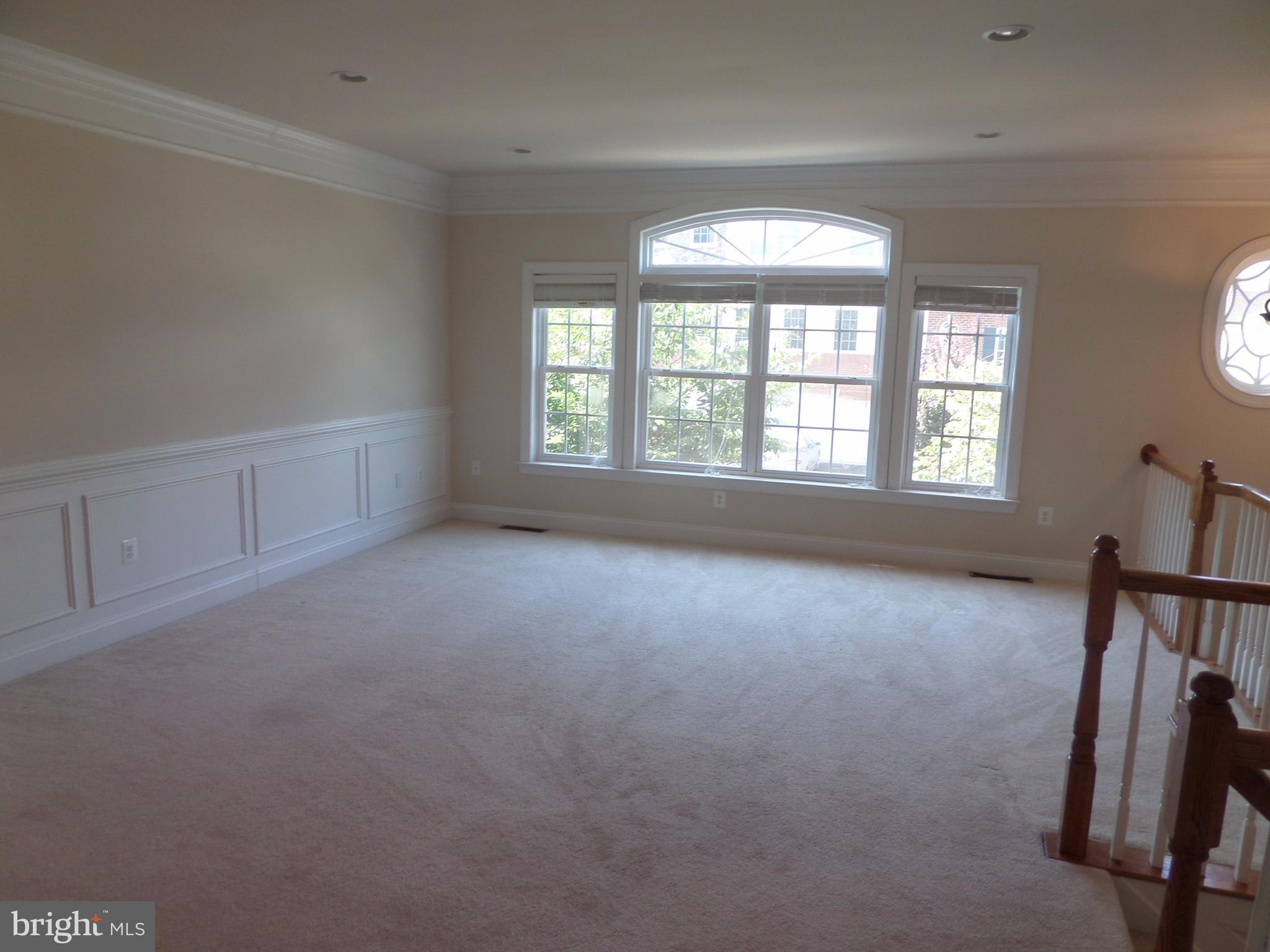 47574 ROYAL BURNHAM TERRACE