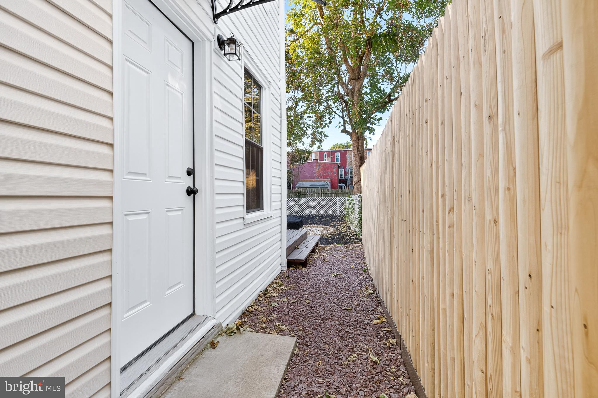 SOWE NEIGHBORHOOD / CABBAGE HILL - Residential