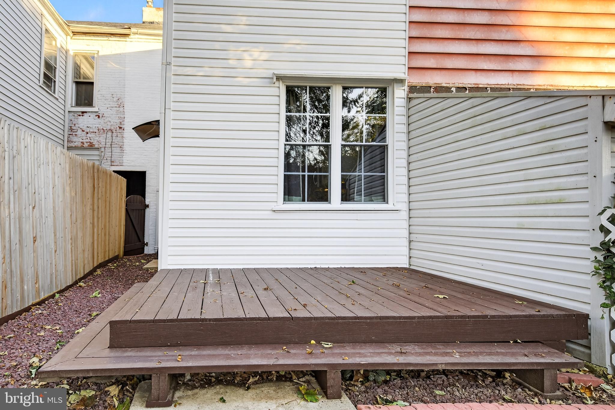 SOWE NEIGHBORHOOD / CABBAGE HILL - Residential