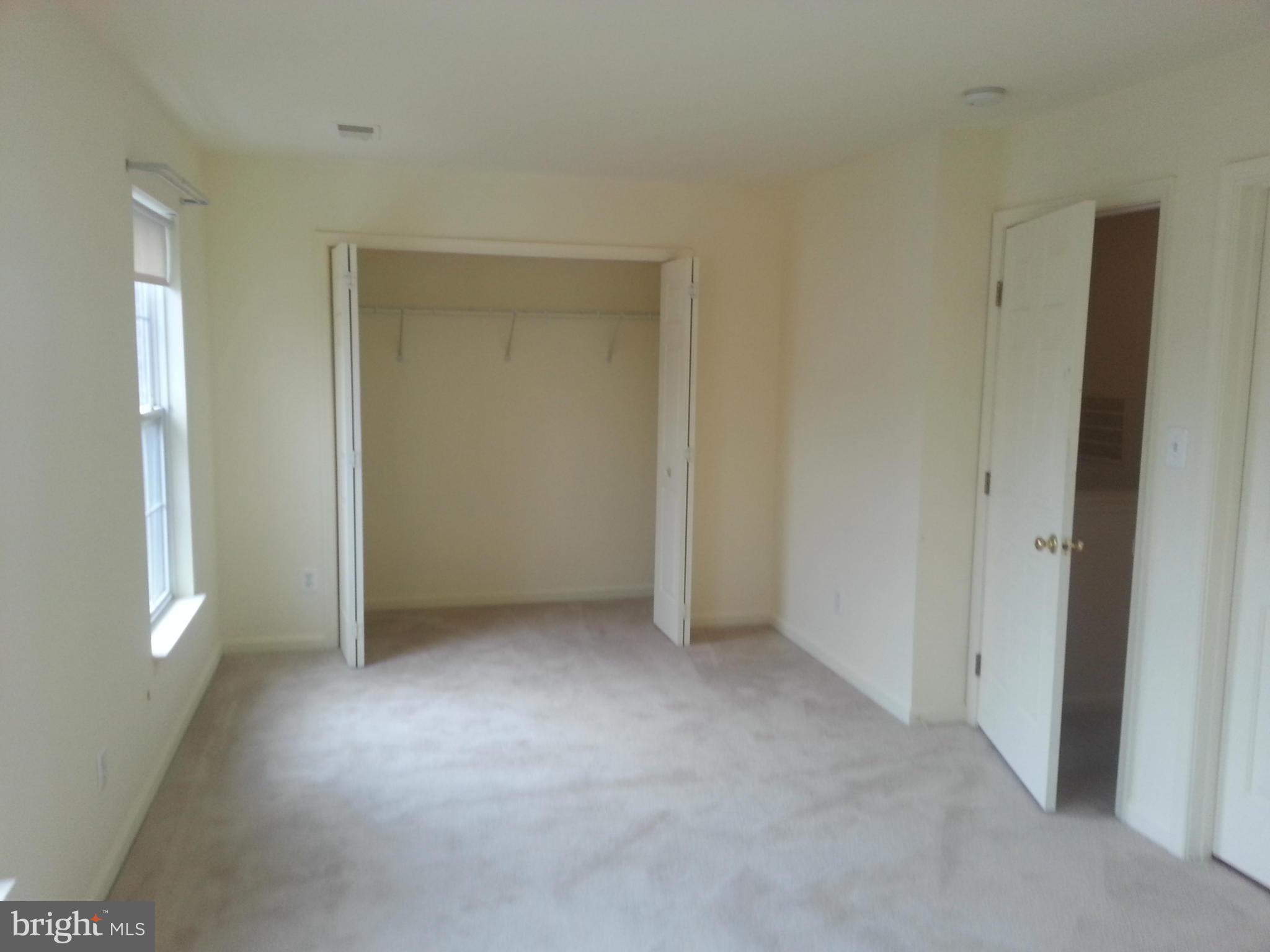 WELLESLEY - Residential Lease