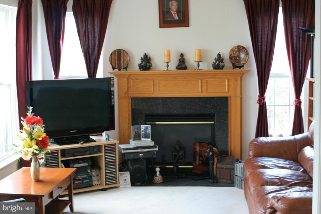 WELLESLEY - Residential Lease