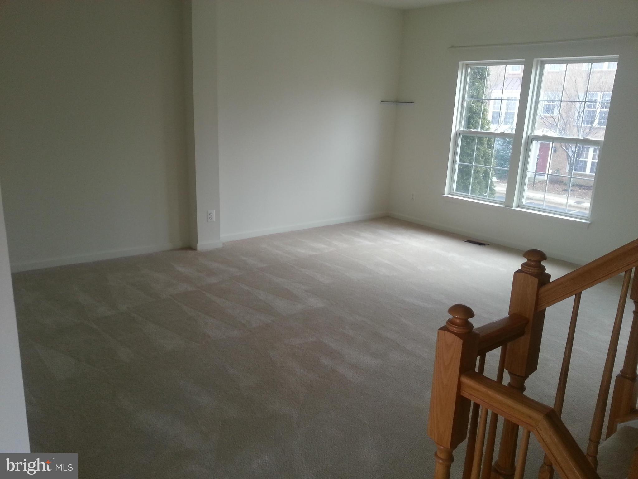 WELLESLEY - Residential Lease