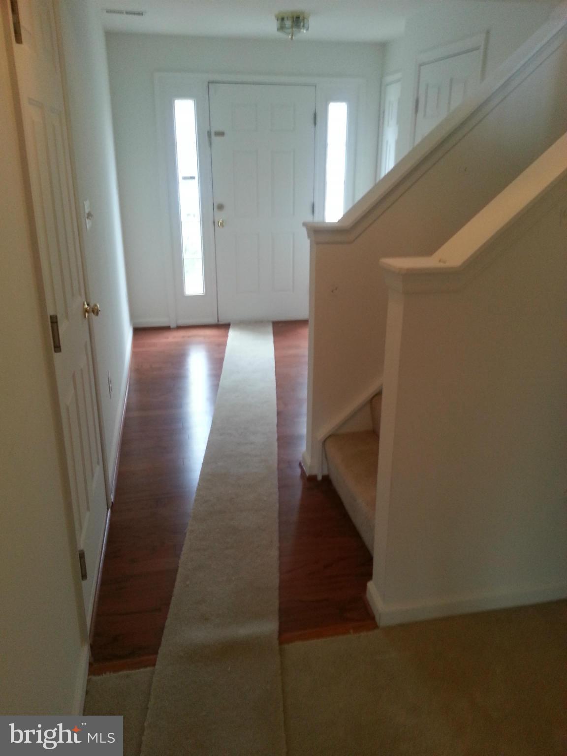 WELLESLEY - Residential Lease