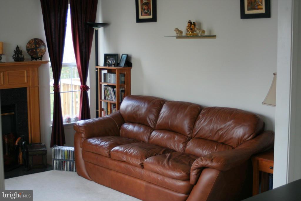 WELLESLEY - Residential Lease