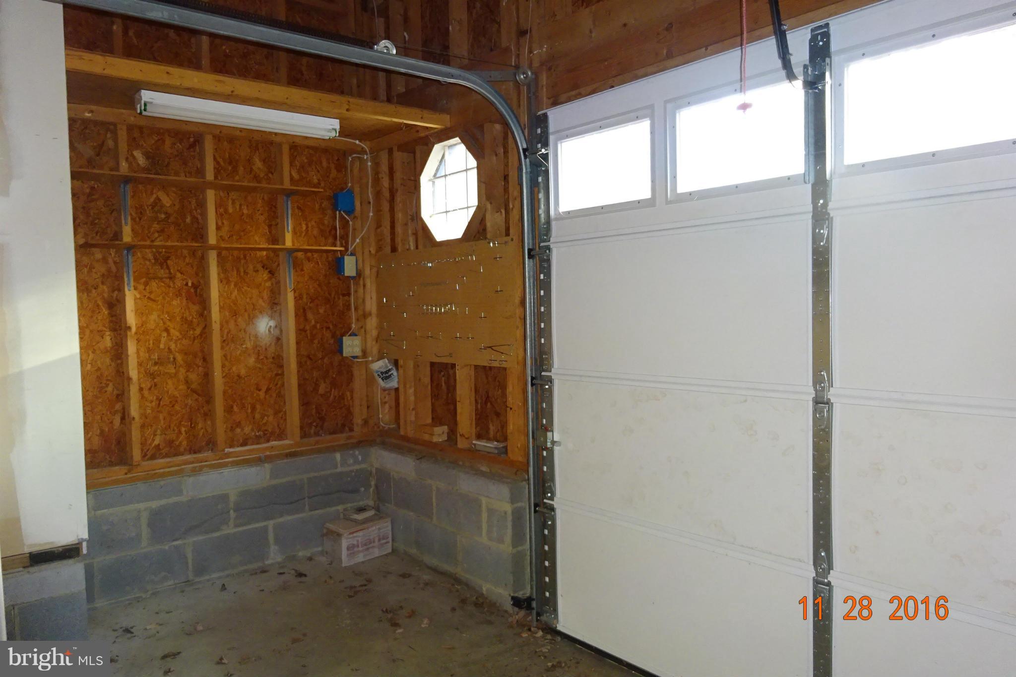 BACK BAY BEACH - Residential Lease