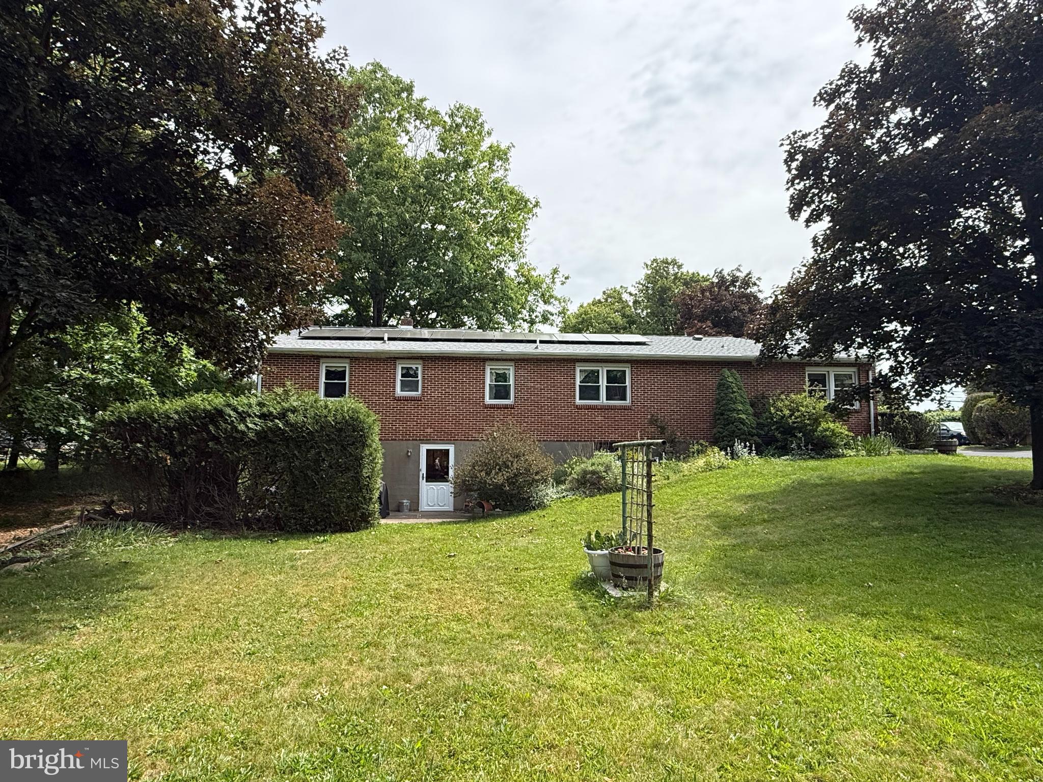 169 TRAIL RD
