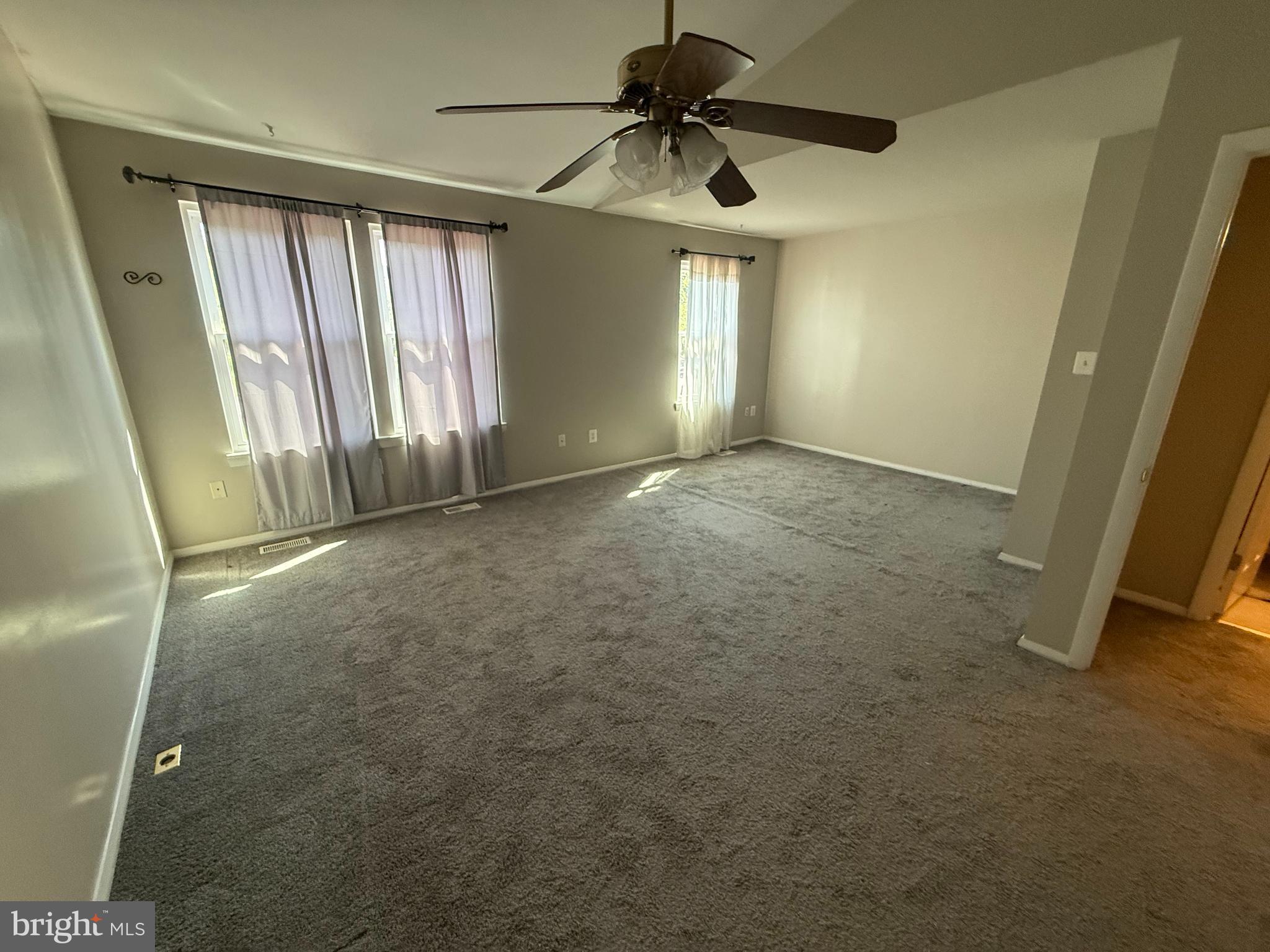 WOODLAND VILLAGE - Residential Lease