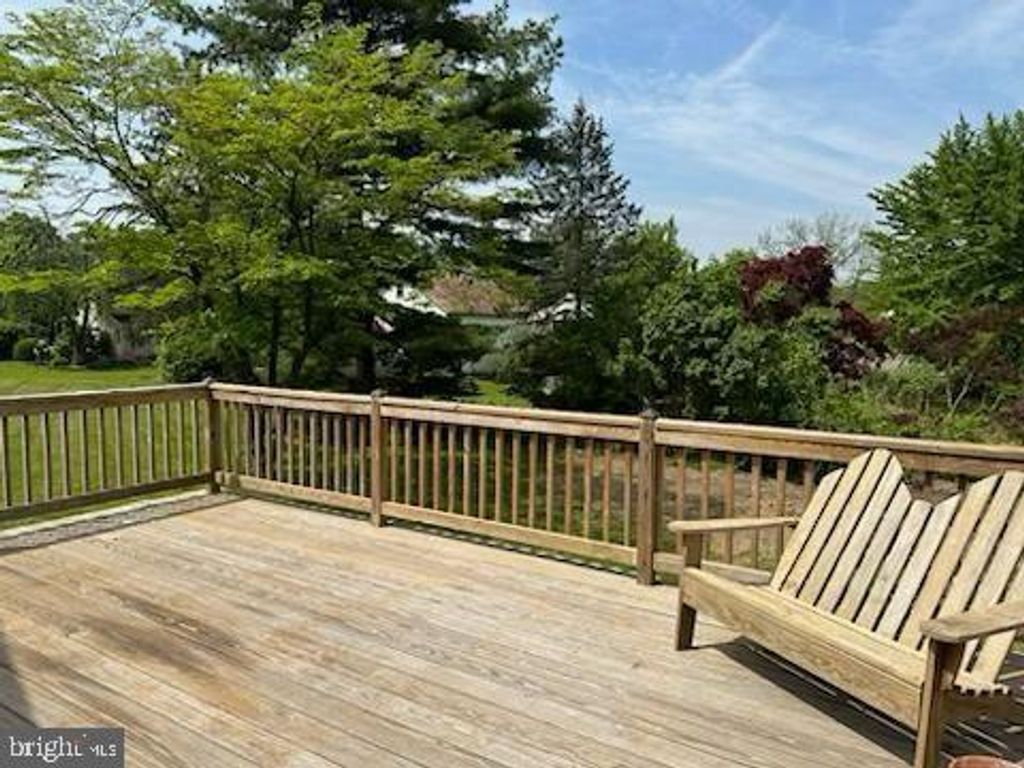 Photo of 32 N DONNERVILLE RD, MOUNTVILLE, PA 17554 (MLS # PALA2035064)