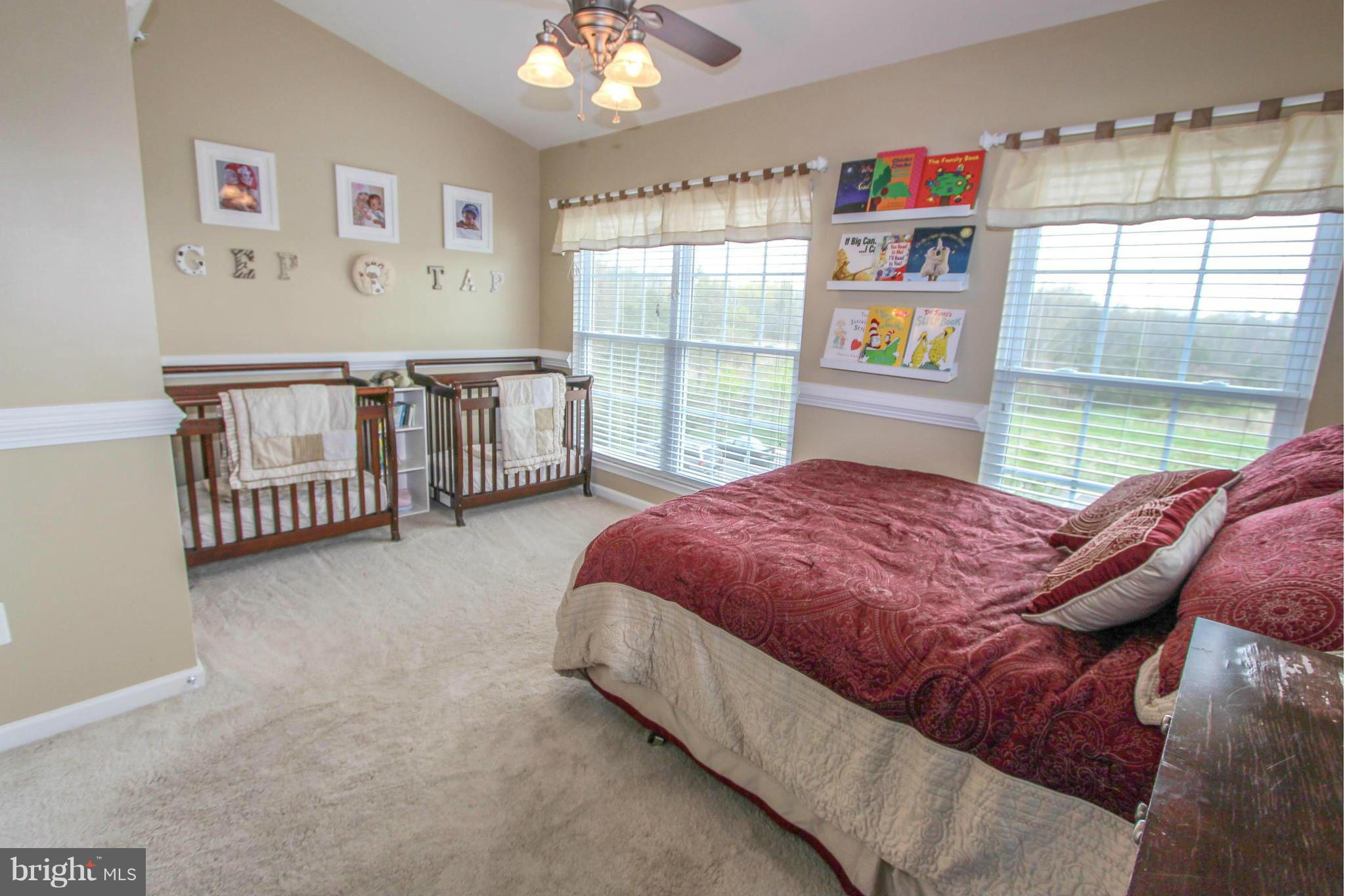 SOUTH RIDING - Residential