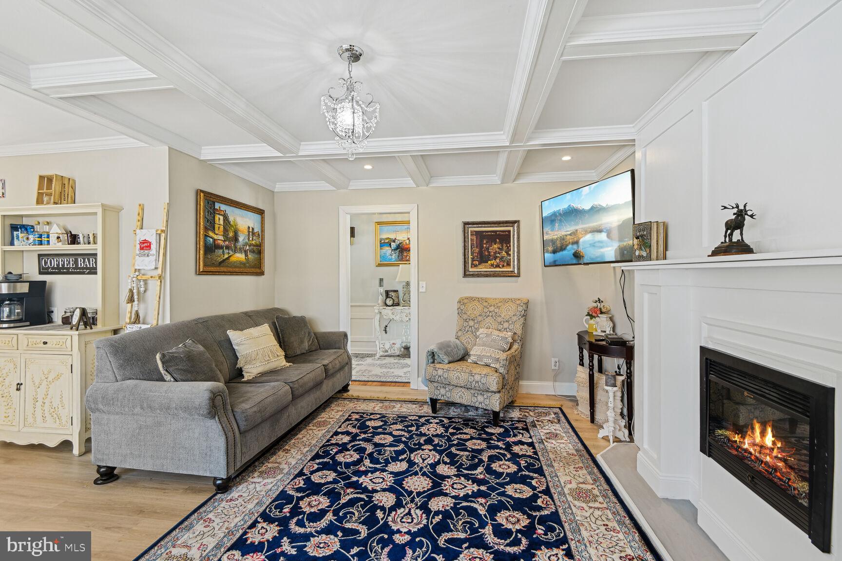 BEECHWOOD - Residential