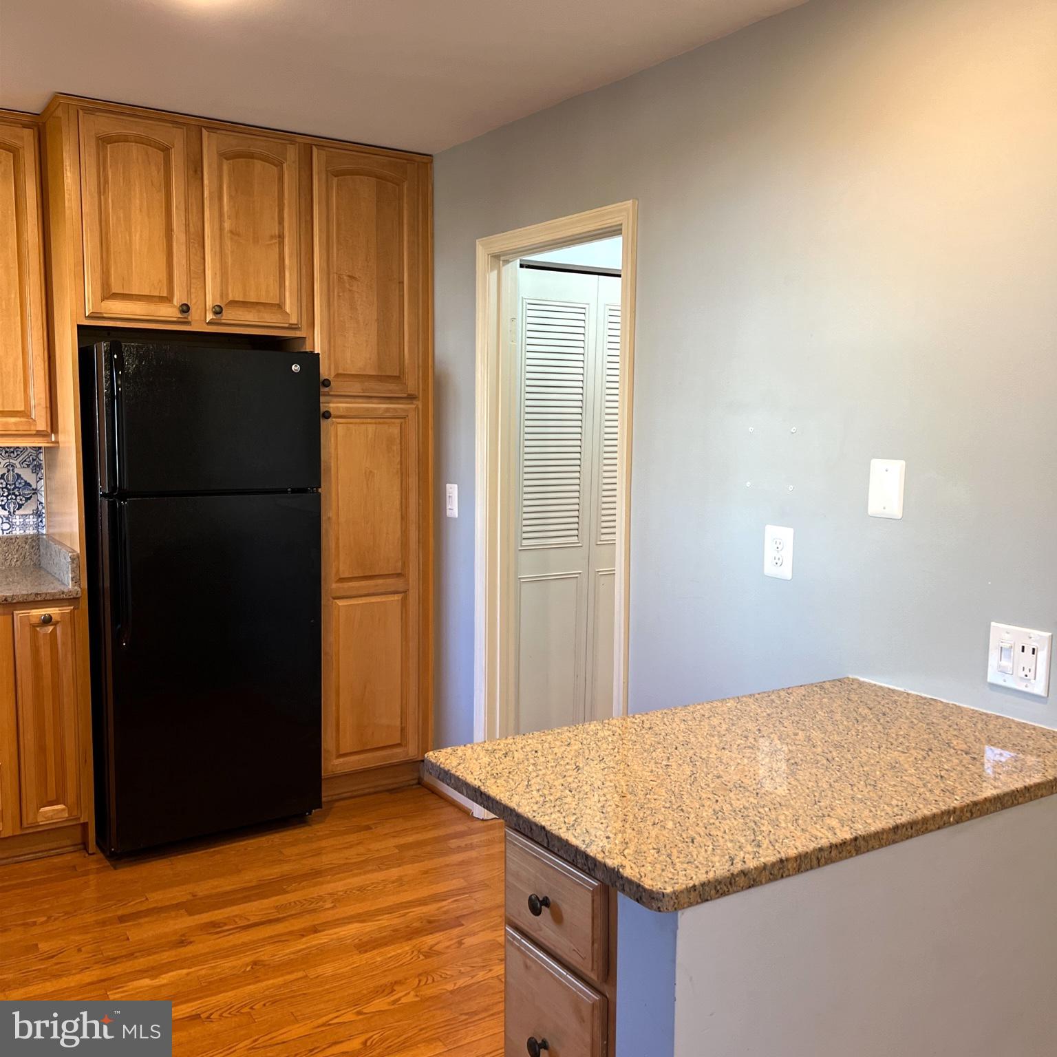 STRATHMEADE SQUARE - Residential Lease