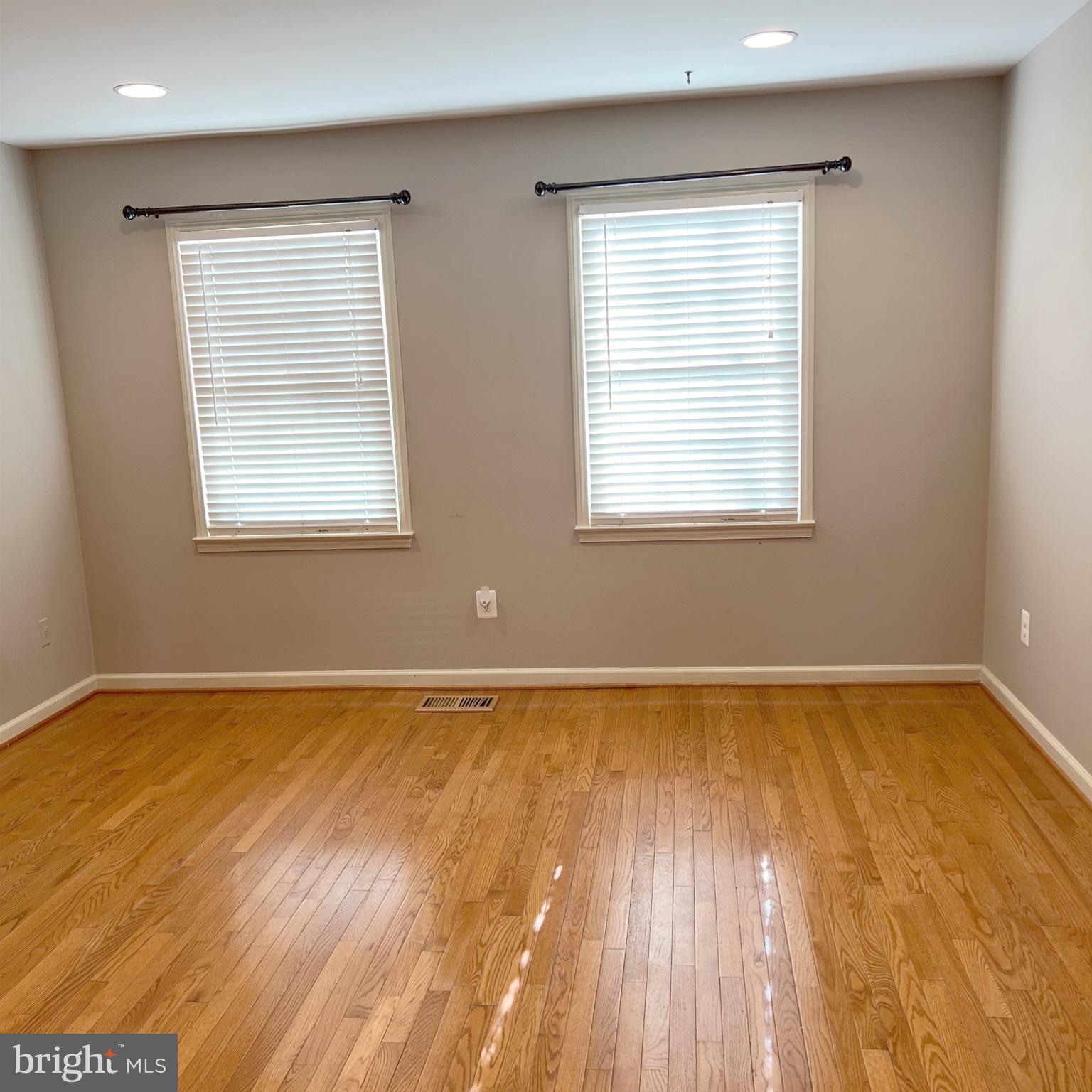 STRATHMEADE SQUARE - Residential Lease