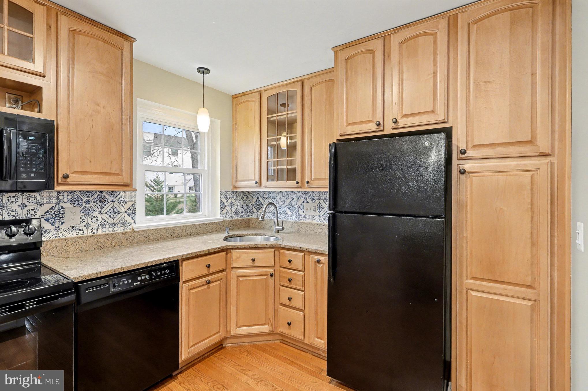 STRATHMEADE SQUARE - Residential Lease