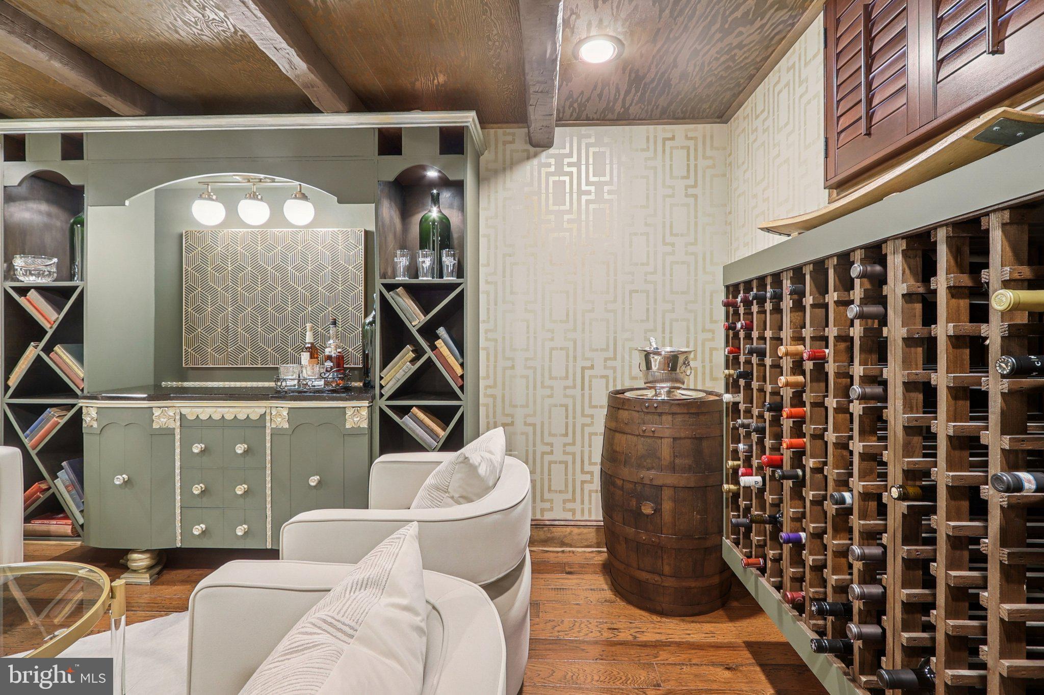 RESTON - Residential