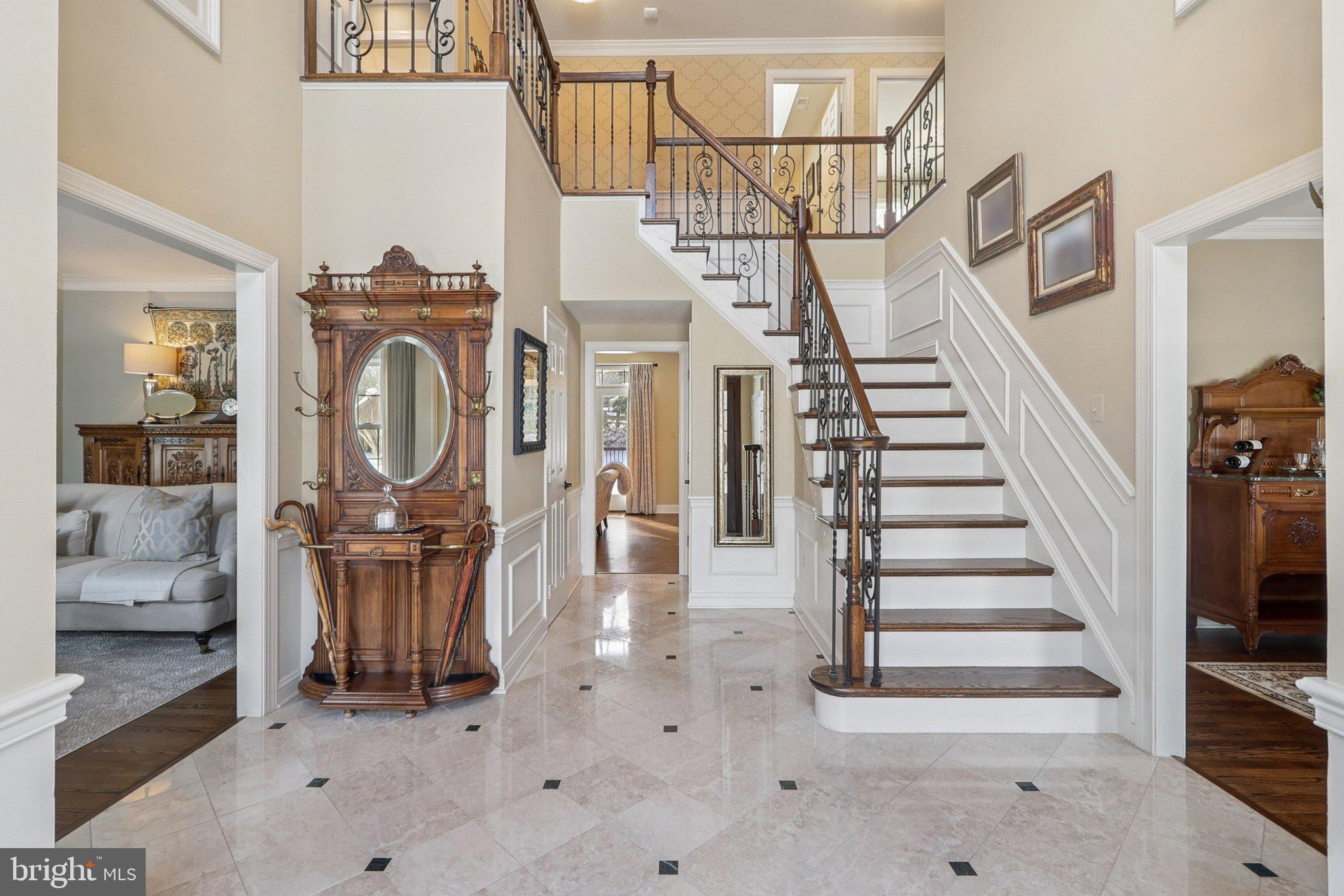 11186 LONGWOOD GROVE DRIVE