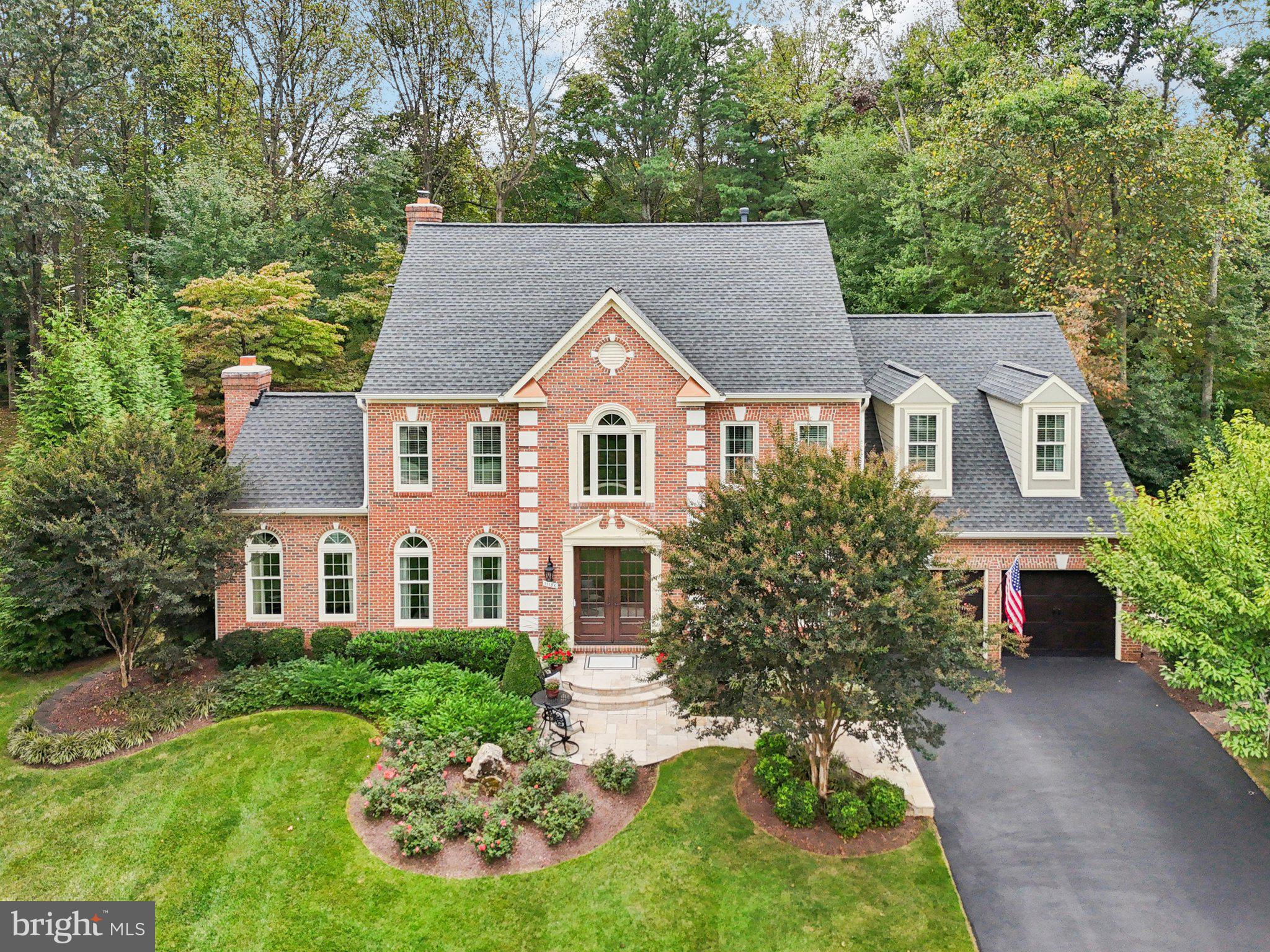 11186 LONGWOOD GROVE DRIVE