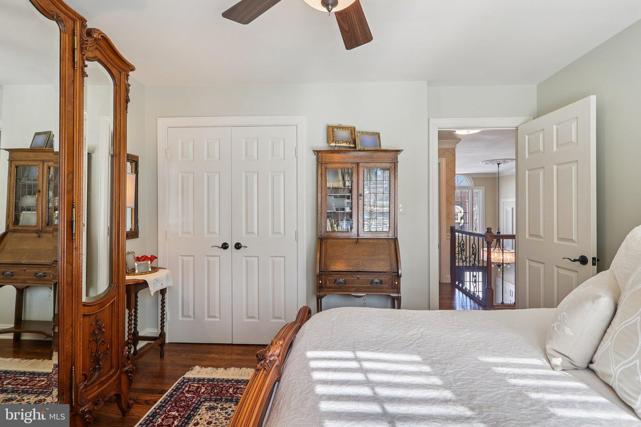 RESTON - Residential