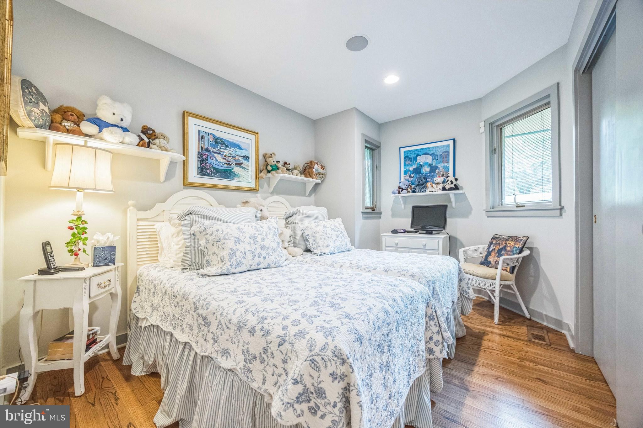 LAFAYETTE HILL - Residential