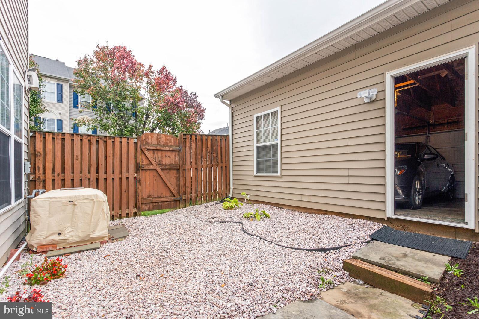 GROVEWOOD - Residential