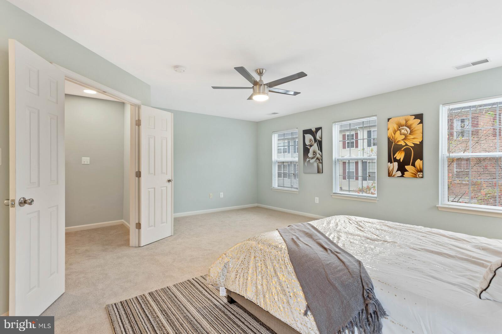 GROVEWOOD - Residential