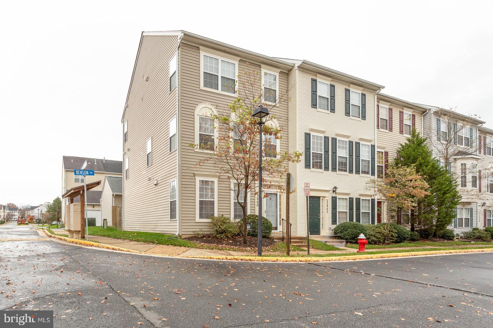 GROVEWOOD - Residential