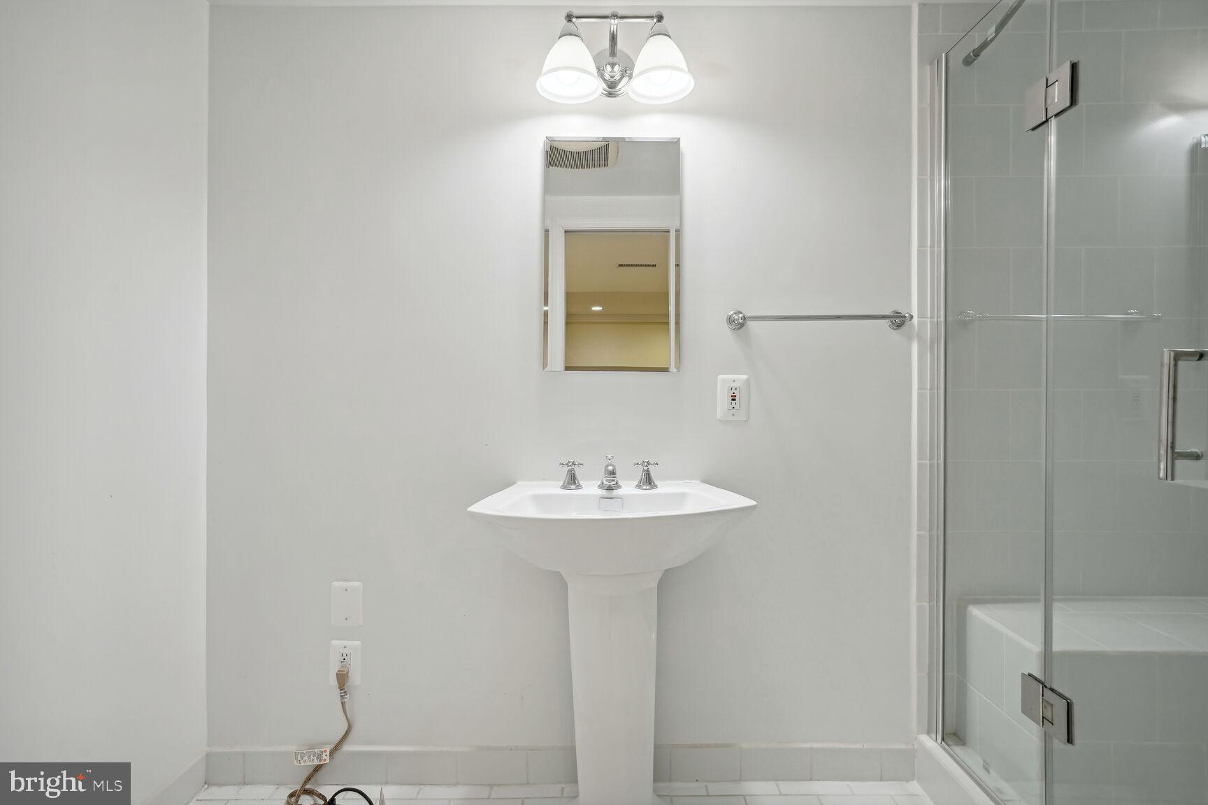 SUMNER - Residential