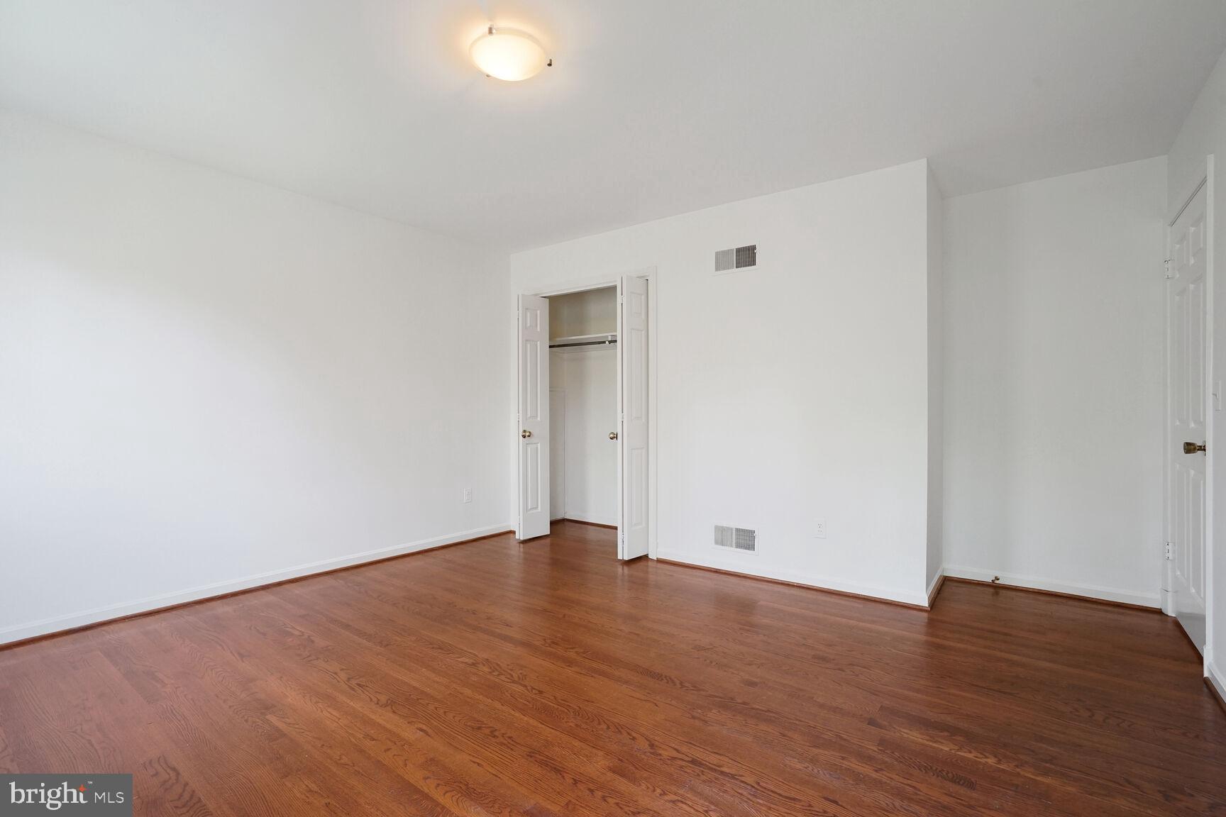 SUMNER - Residential