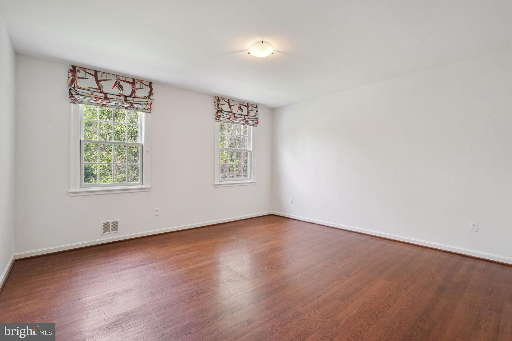 SUMNER - Residential