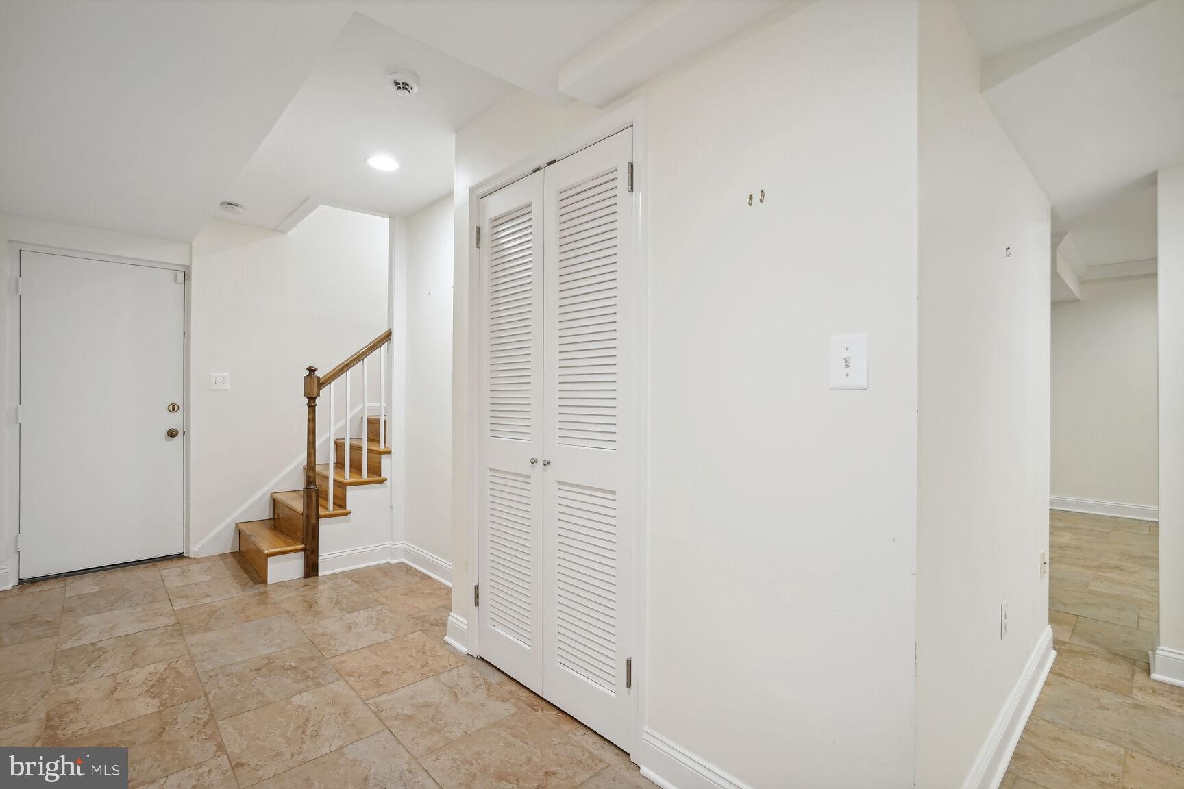 SUMNER - Residential