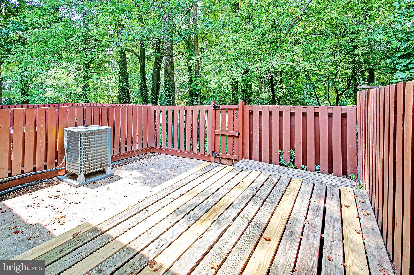 RESTON - Residential Lease