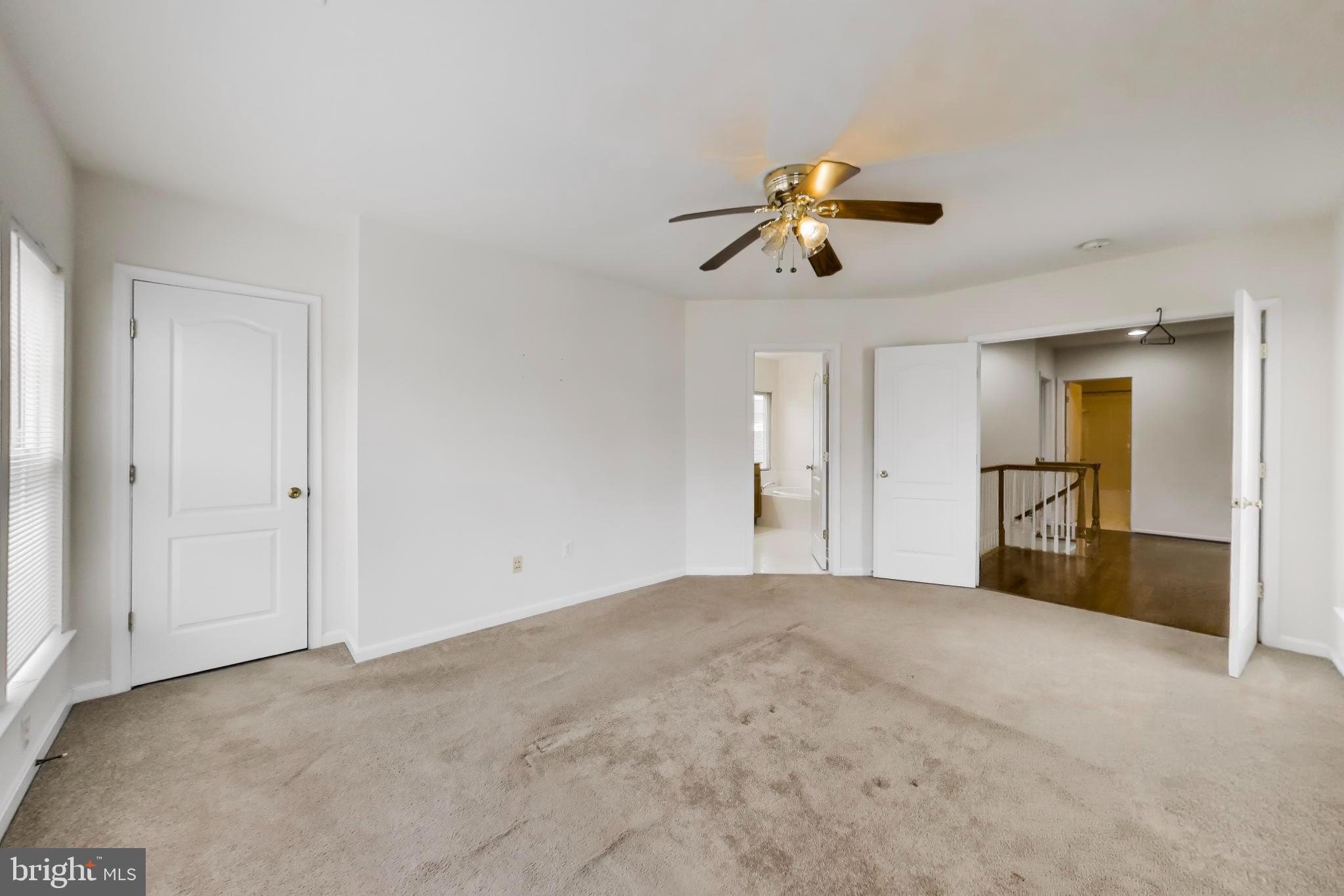 SEVEN OAKS - Residential