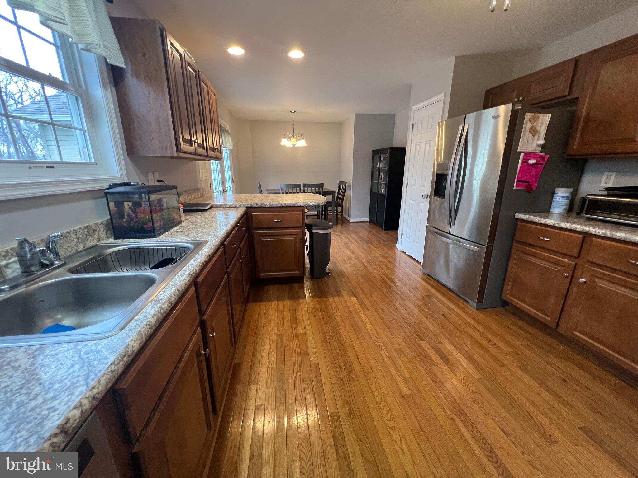 FAIRVIEW - Residential